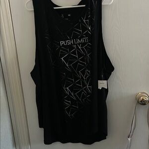 Xersion Black Geometric Tank Top